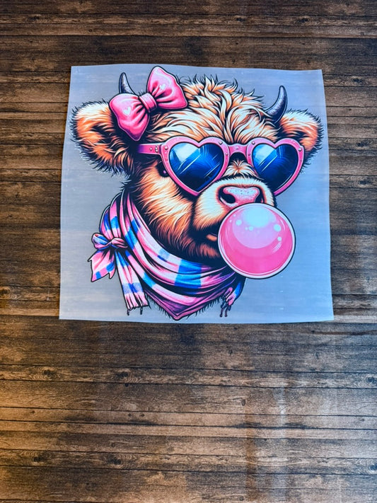 Highland Blowing Pink Bubble