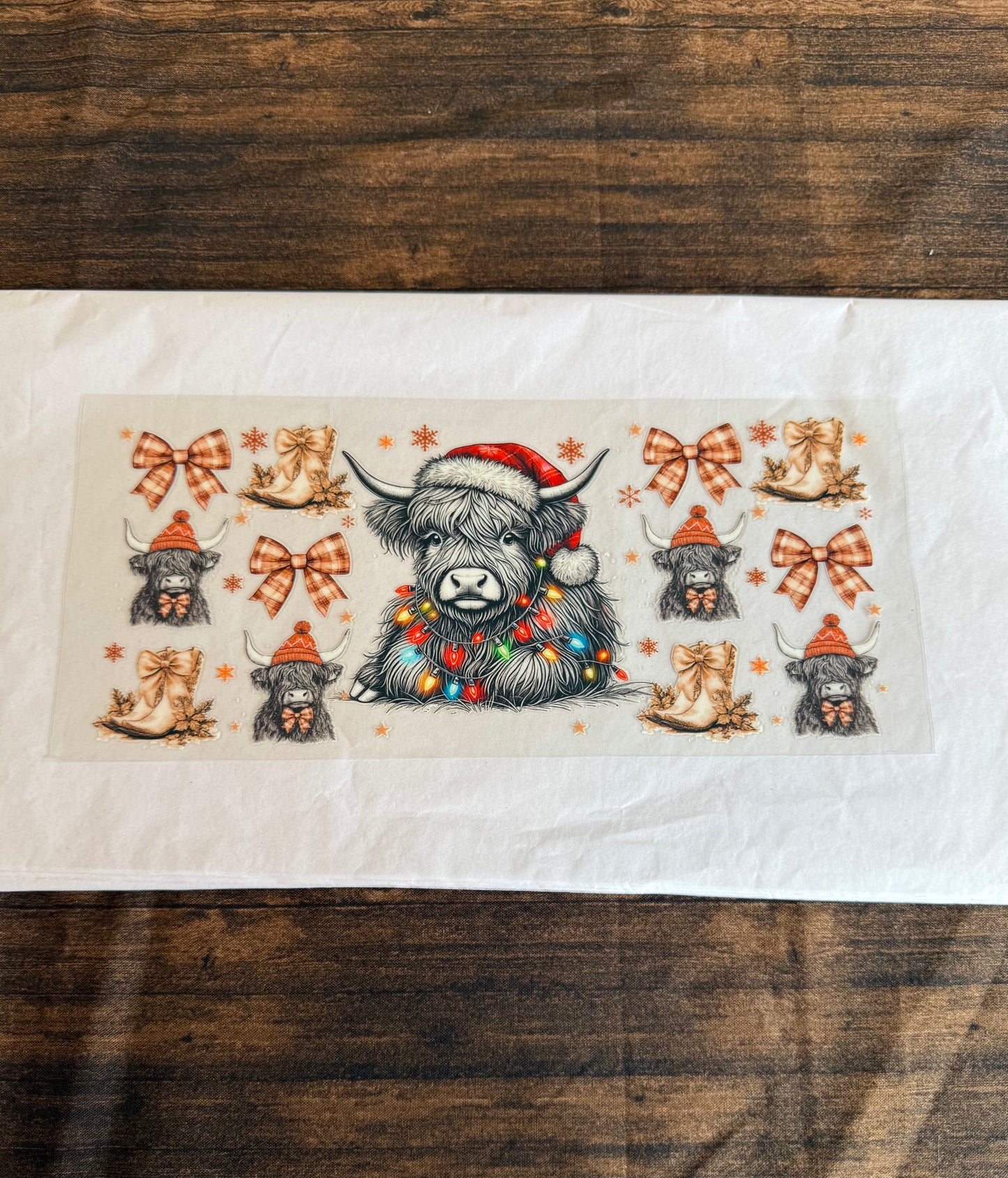 Highland Cow With Santa Hat & Lights