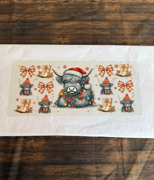 Highland Cow With Santa Hat & Lights